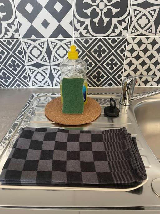 Studio Cosy Rue Alexander Taylor, Wifi, 2 Pers Pau Ngoại thất bức ảnh